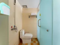Zhengzhou Zhonghe Hotel (Exhibition Center Store) Hotels near Henan Art Center