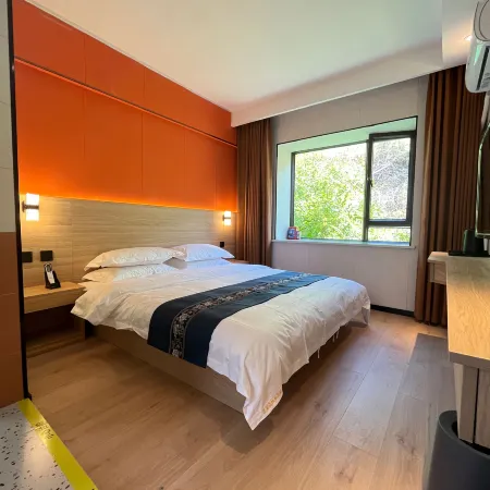 Altay Fenglinwan Boutique Hotel
