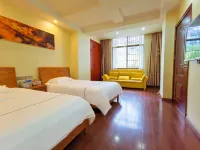 PUSU FengLin Hotel