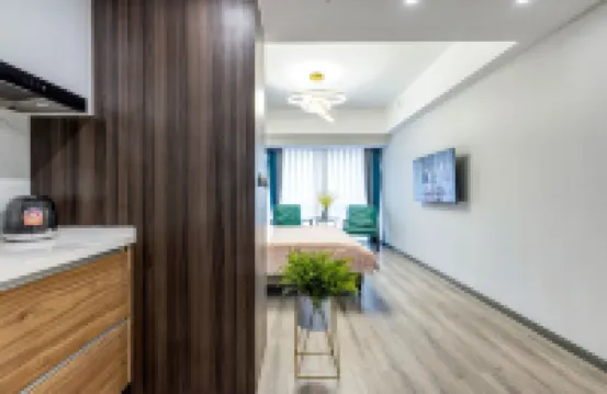 Boma Hotel (Xi'an North High-Speed Railway Station Yuanshuo Road Subway Station Branch)