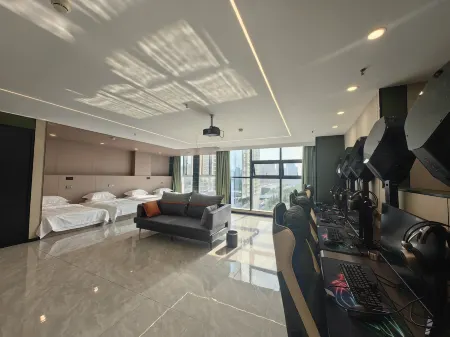 Tongchuan Oasis E-sports Hotel Отели в г. Тунчуань