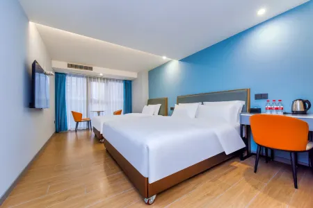 Yuanxuan Hotel (Daping Longhu Times Tianjie Branch)