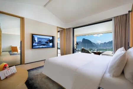 Guilin Yangshuo Jora Luxury Hotel (Lijiang Branch)