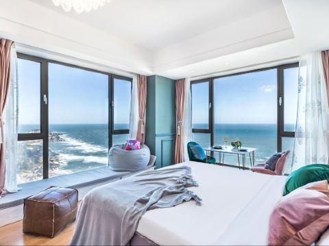 Wutong Guesthouse (Weihai International Bathing Beach Huoju 8th Street)