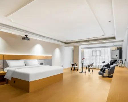 Aful Smart Hotel (Rome Holiday Hotel along the river) Hotels in Yanhe