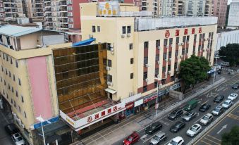 Ruijing Hotel (Dongguan Qifeng Park Subway Station)