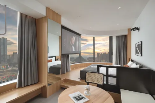 City Light Designer Cinema Hotel (Huai'an Hongze Wuyi Square)