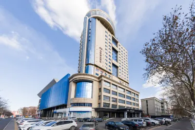 Homeinn Plus-  zibo xincun west road wanxianghui  store Hotels in Zibo
