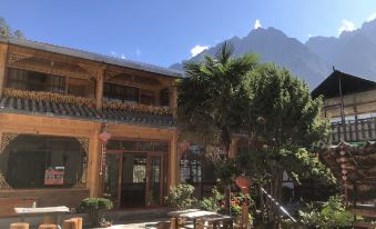 Tiger Leaping Gorge Halfway Guest House