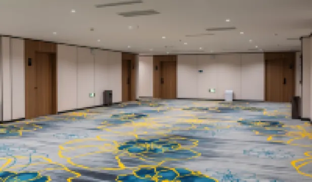 완두오 인터내셔널 호텔 (스보위안)