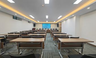 Lavande Hotel (Burqin Youyifeng Road)