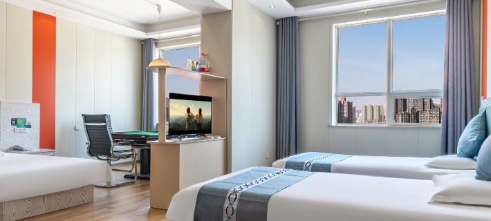 Luohe Jingyue creative Hotel Hotéis em Luohe