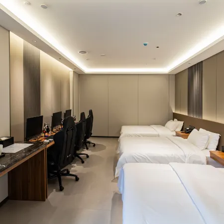 Dolala E-sports Hotel (Jingjiang Bus Station)