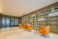 HanTing Hotel (Xi'an Yanta West Road Art Academy) Hotel in zona Xi'an Shiyou University Retired Personnel Management Office