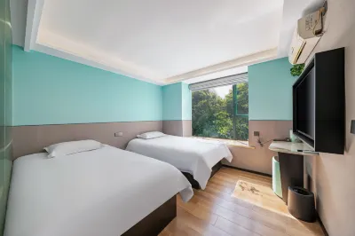 MAXACCOM Future Hotel (Shanghai Hongqiao Airport Xinzhuang, Qibao) Hotels near Shanghai Jiao Tong University(Qibao Campus)