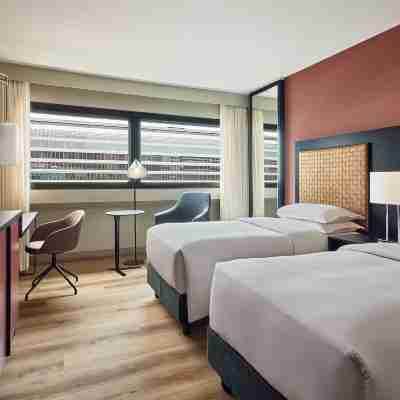 Sheraton Frankfurt Airport Hotel & Conference Center Rooms