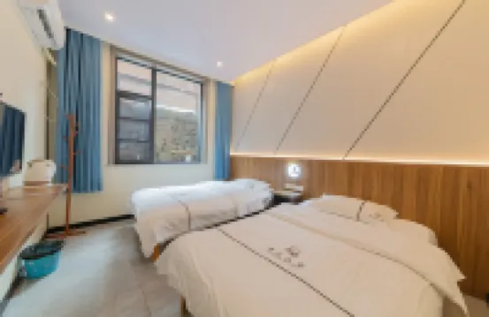 Wanxian Mountain Yashang Home (Guoliangcun Branch)