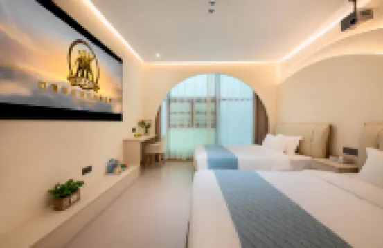 景德鎮雕塑瓷廠遇見歸宿陶藝民宿（陶溪川創意廣場店）