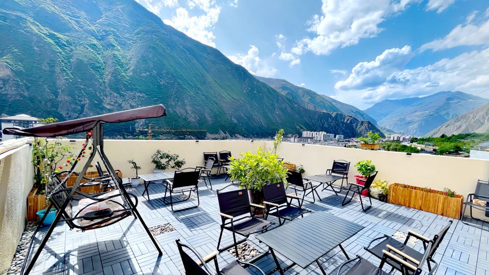 Jiuzhaigou Mountain Yeli Holiday Homestay