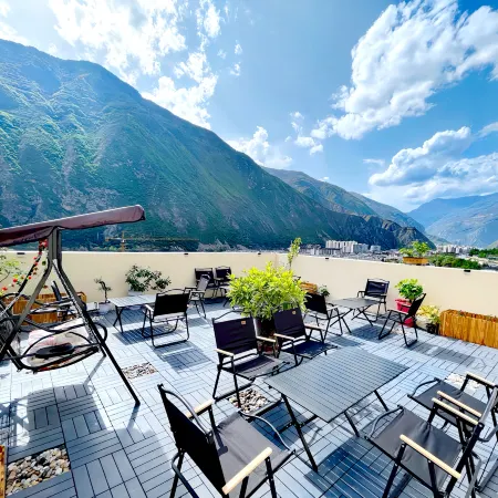 Jiuzhaigou Mountain Yeli Holiday Homestay