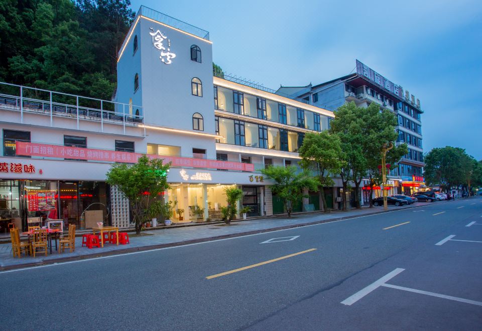 나윤 홈스테이 뷰