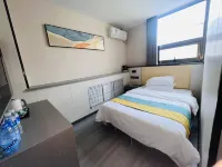 Lanjin Hotel (Fei County Jianshe Road Oriental Shopping Plaza)