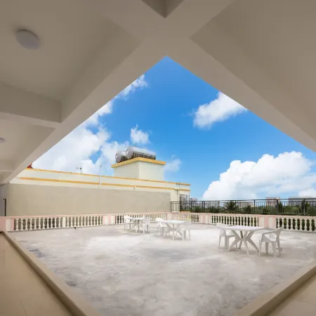 HINZE Hotel (Sanya Phoenix International Airport) Отели рядом с Аэропорт Феникс
