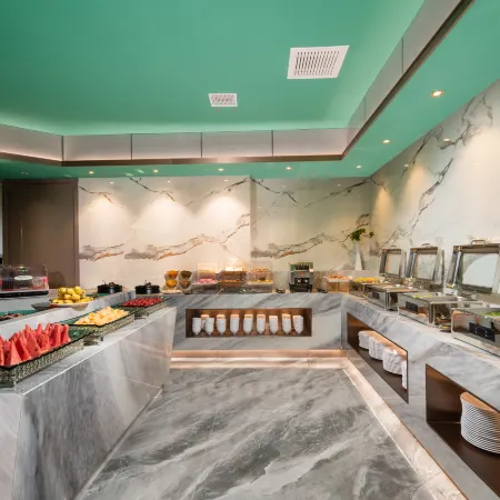 Elong ETANG Hotel (Xi'an Bell Tower Branch) Отели рядом с достопримечательностью «Станция метро Beidajie»