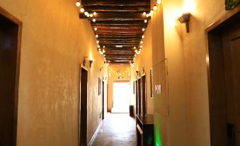 Lazy Boy Hotel(Adin Gate Site)