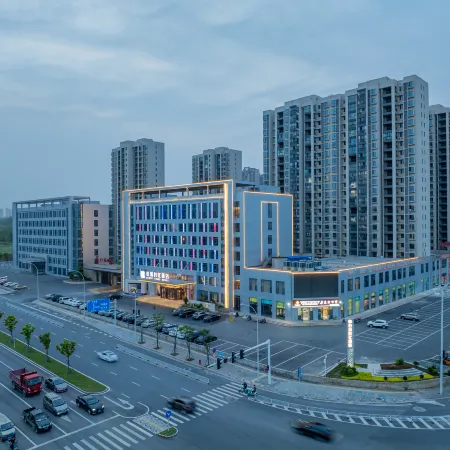 Berth Times Hotel  Jingmen
