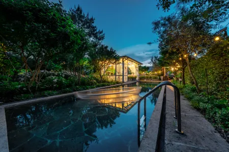 YEZI GARDEN HOTEL Отели рядом с достопримечательностью «Pingtiancun»