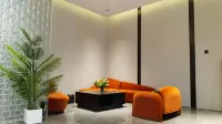Gaman Hotel (Yongzhou Lengshuitan Wanda Plaza) - parking