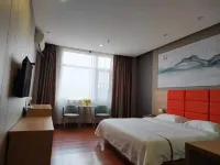 Junyue Huating Holiday Hotel