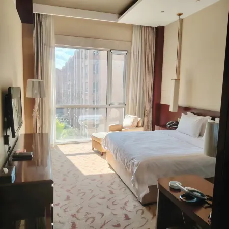 Lingyuan Linggang Hotel