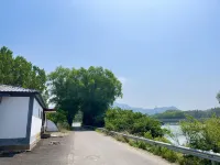 Baiyun Courtyard