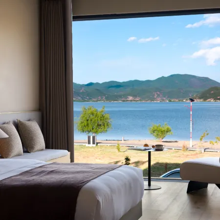 Lugu Lake Qingchen Yipin Lake View Hotel