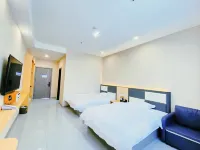 Xiyun Hotel (Kashgar University Branch) - غرفة مطلة على الجبل