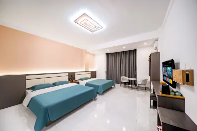 Urban 118* selected residential accommodation Beihai seaside square shop Hôtels à : Beihai