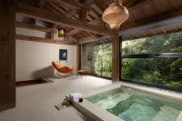 Anji Jane Eyre Hot Spring B&B