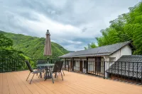 Anji Hawthorn Guest House