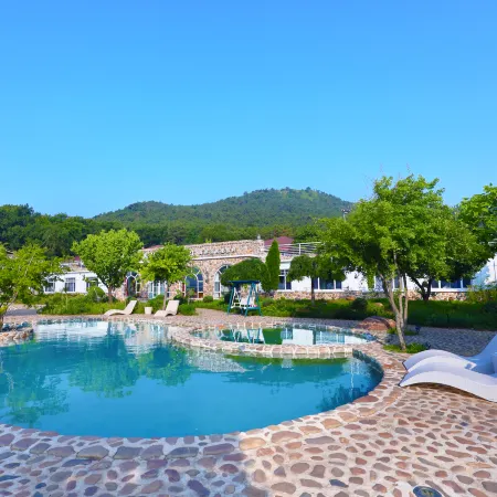 Ocean & Hills Resort