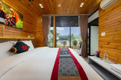 JK Sapa Homestay & Swimming Pool Hotels in 