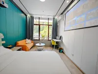 Duyun Youge Apartment