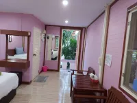 Haad Somboon House