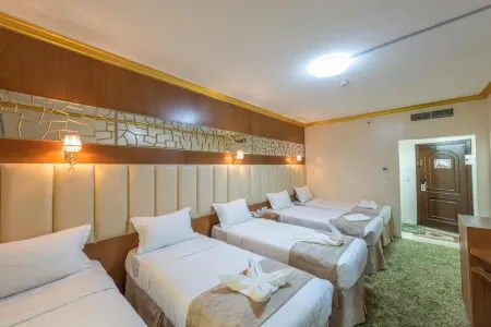 Grand Zowar Hotel