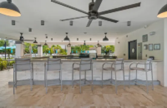 Vista Cay Resort by Orlando Resorts Rental