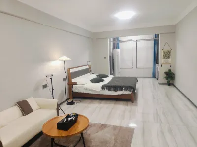 簡藝·輕奢公寓（莆田學院紫霄校區店） 湄洲灣職業技術學院（梧塘校區）附近的飯店