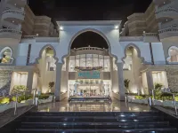 日出水之享樂度假村 鄰近Oriental safari club的酒店