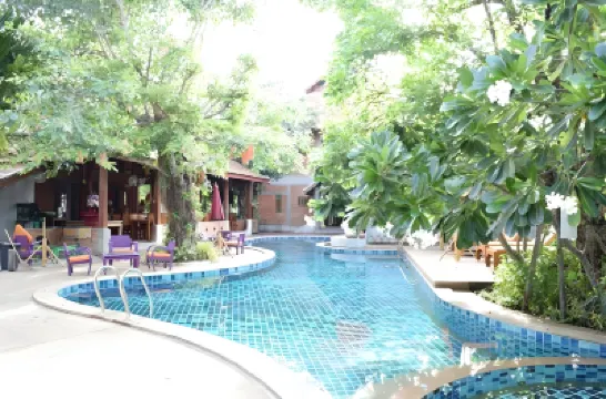 Amethyst Hotel Chiang Mai Hôtels à proximité de : Mae Ping River