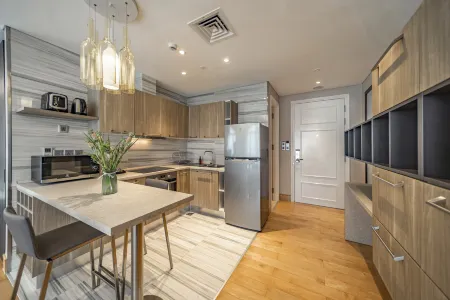 Sherwood Suites